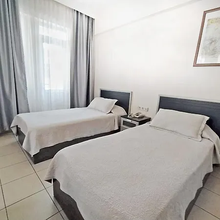Hotel Diamond 3*
